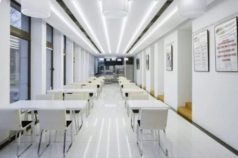 przebudowa kluba gama okolnik warszawa